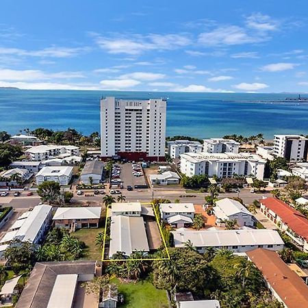 Motel On Mitchell Townsville Exterior photo